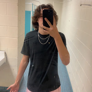 Meet your Posher, Wyatt